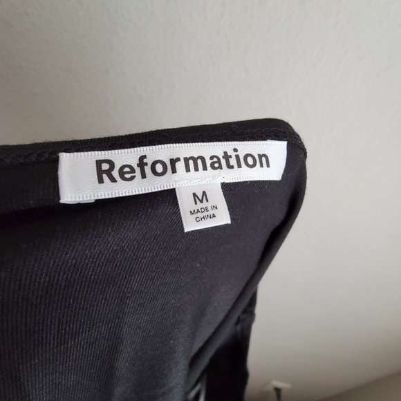 Reformation Evita Top in Black size M NWT - Picture 9 of 9